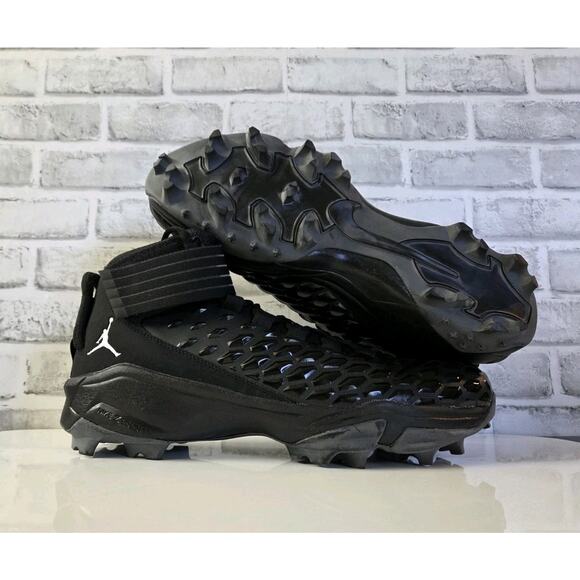 Nike Jordan Savage Pro 2 Shark Men’s Size 16 Black Football Cleats CV1666-003